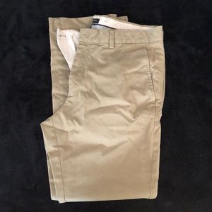 Men’s Banana Republic Chinos